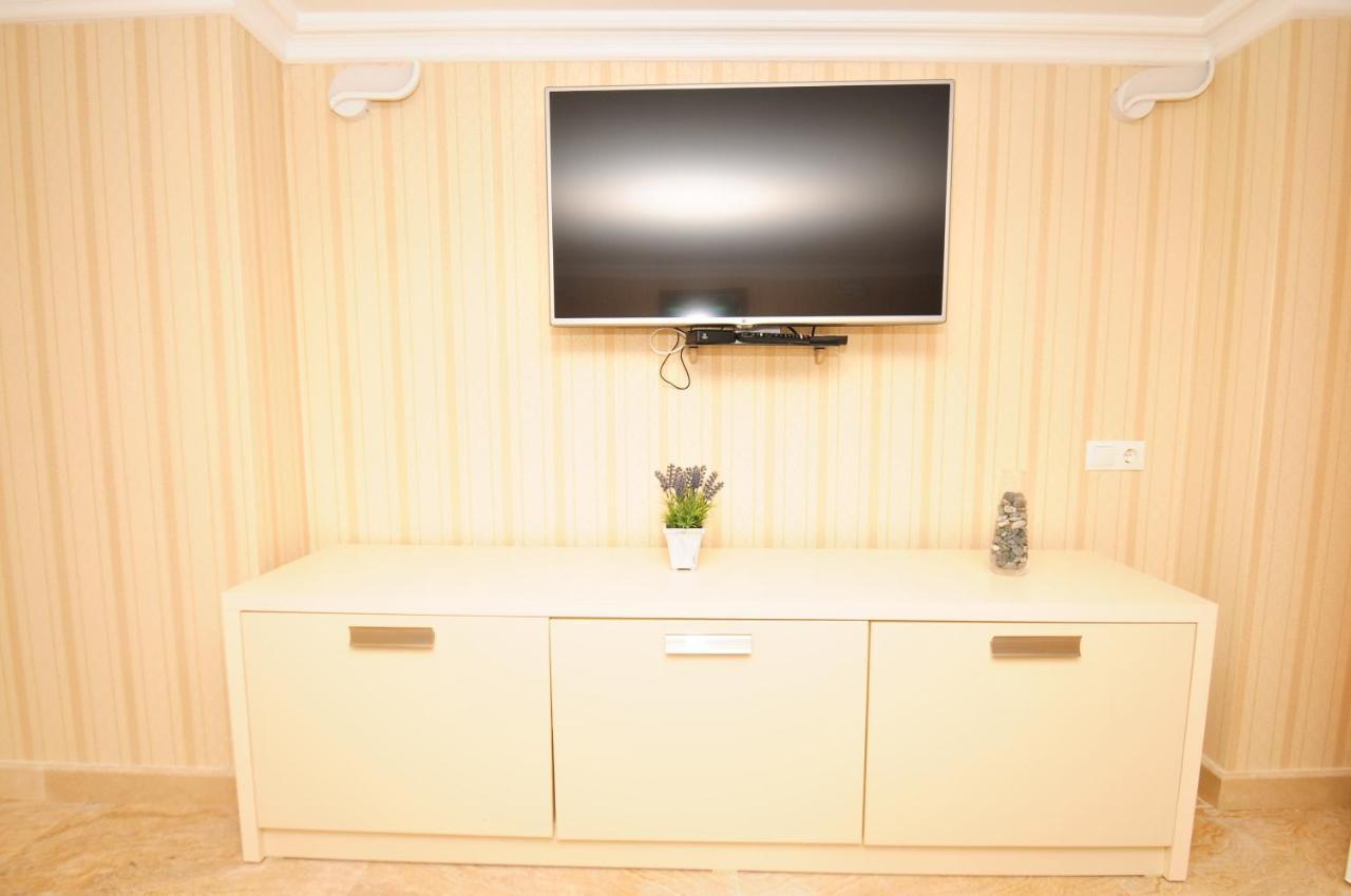 Orbi Apart Hotel In Front Of Aquapark Batumi Ngoại thất bức ảnh