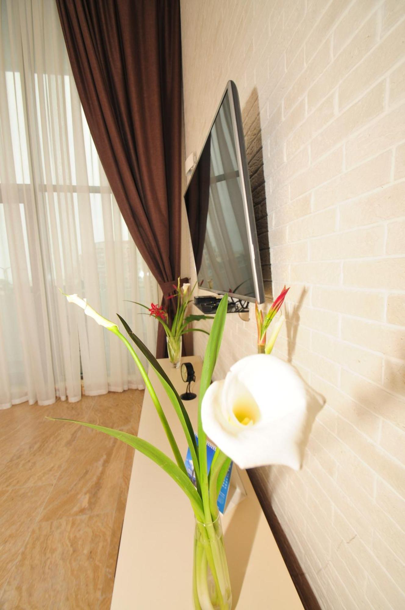 Orbi Apart Hotel In Front Of Aquapark Batumi Ngoại thất bức ảnh