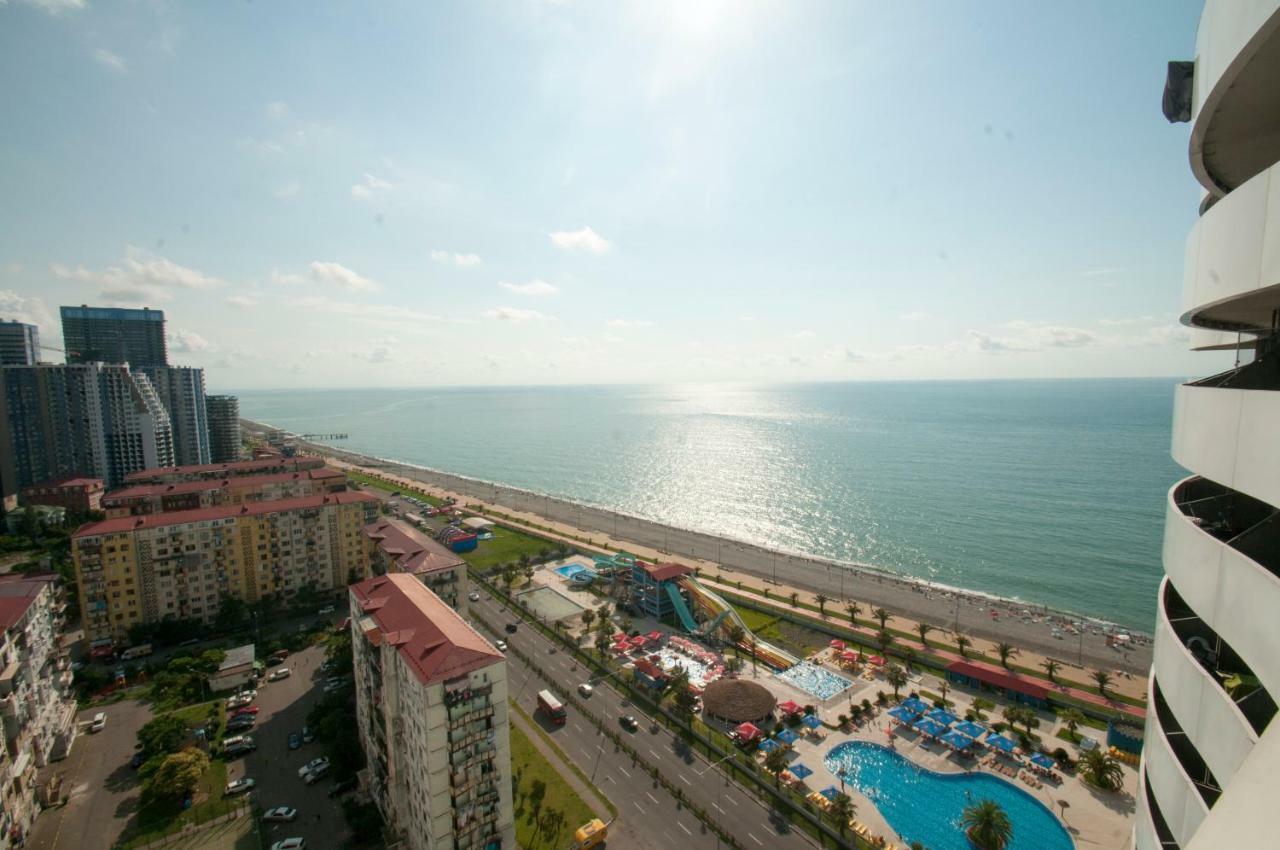 Orbi Apart Hotel In Front Of Aquapark Batumi Ngoại thất bức ảnh