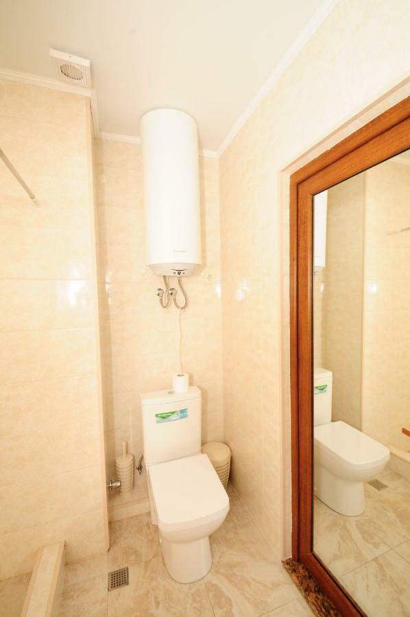 Orbi Apart Hotel In Front Of Aquapark Batumi Ngoại thất bức ảnh