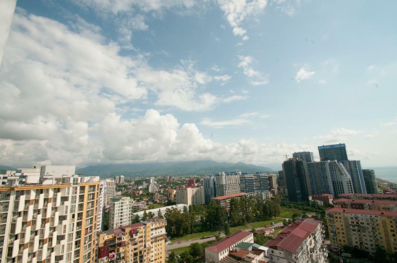 Orbi Apart Hotel In Front Of Aquapark Batumi Ngoại thất bức ảnh